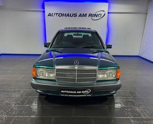 Mercedes-Benz Mercedes-Benz 190 D 2.5 Avantgarde verde SHD AHK A Gebrauchtwagen