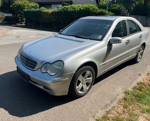 Mercedes-Benz Mercedes-Benz C 200 KOMPRESSOR CLASSIC KLIMA Gebrauchtwagen