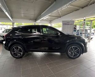 Nissan Nissan Qashqai 1.3 TEKNA+ plus VC+ACC+PANO+360°+Hu Gebrauchtwagen