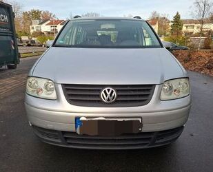 VW Volkswagen Touran 1.6 FSI Trendline Trendline Gebrauchtwagen