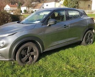 Nissan Nissan Juke F16 Acenta 1.0 DIG-T 114PS 6MT (A) Gebrauchtwagen