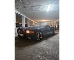 BMW BMW 320i Cabrio Top Zustand Klima E36 Gebrauchtwagen