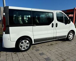 Renault Renault Trafic Combi L1H1 2,7t Expression Euro5 Gebrauchtwagen