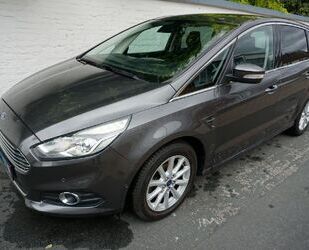 Ford Ford S-Max Titanium Gebrauchtwagen