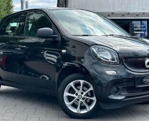 Smart Smart forFour TÜV AU NEU/KLIMA/SITZHZ/PANORAMA/BLU Gebrauchtwagen