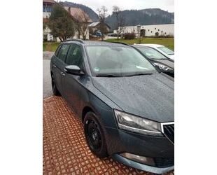 Skoda Skoda Fabia Combi, Style, PDC,RFK,KESSY,SHZ;DAB,GR Gebrauchtwagen