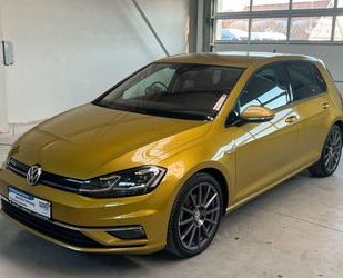 VW Volkswagen Golf VII Lim. Highline *LED*STANDHZG*AC Gebrauchtwagen