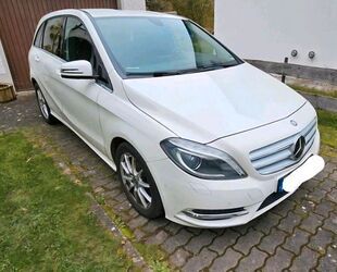 Mercedes-Benz Mercedes-Benz Mercedes Benz B200 7G Autom Diesel S Gebrauchtwagen