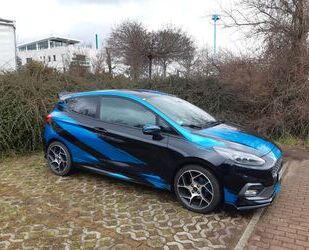 Ford Ford Fiesta 1,5 EcoBoost ST mit Styling-Paket ST . Gebrauchtwagen