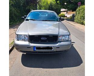 Ford Ford Crown Victoria (3,55 trac lock Achse) Gebrauchtwagen