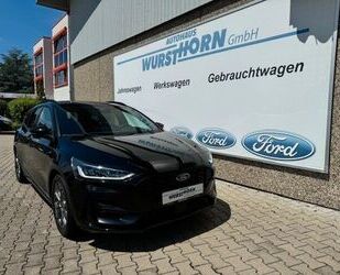 Ford Ford Focus 1,0 125PS ST-Line X Turnier / Pano / AC Gebrauchtwagen