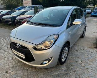 Hyundai Hyundai ix20 1-Hand Scheckheft AHK USB HU/AU neu Gebrauchtwagen