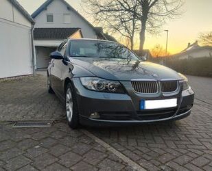 BMW BMW 325i - Automatik, 2te Hand, Vanos fällig Gebrauchtwagen