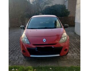 Renault Renault Clio 1.2 16V 75 Collection Gebrauchtwagen