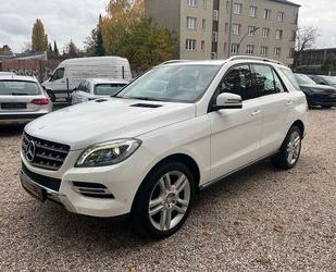 Mercedes-Benz Mercedes-Benz ML 250 BlueTEC 4MATIC*Xenon*Navi*Top Gebrauchtwagen