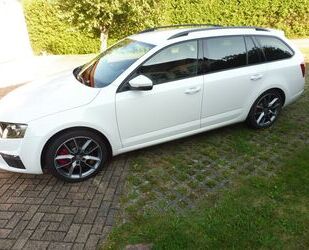 Skoda Skoda Octavia 2.0 TDI RS Combi RS Gebrauchtwagen