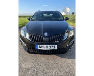 Skoda Skoda Octavia 2.0 TDI SCR DSG RS Combi RS AHK Gebrauchtwagen