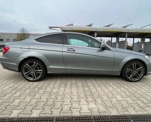 Mercedes-Benz Mercedes-Benz C 350 BlueEFFICIENCY Coupé Autom. - Gebrauchtwagen