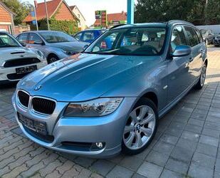 BMW BMW 320i VOLLLEDER PANORAM NAVI SITZHEIZUNG 6 GAN Gebrauchtwagen