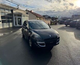 Renault Renault Scenic III BOSE AUTOMATIK Gebrauchtwagen