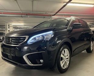 Peugeot Peugeot 5008 PureTech 180 EAT8 Allure Automatik 7 Gebrauchtwagen