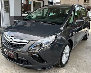 Opel Opel Zafira Tourer Active 1.6i CNG*NAVI*PDC*SHZ*7S Gebrauchtwagen