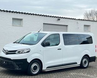 Toyota Toyota Proace (Verso) 1,5-l-D-4D 88 KW L2 Shuttle Gebrauchtwagen