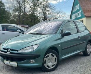 Peugeot Peugeot 206 1.4 Tendance Automatik/Klimaaut./58.00 Gebrauchtwagen