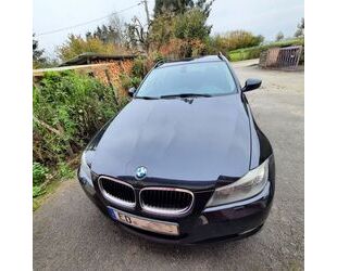 BMW BMW 320d touring Automatik, 2.Hand, 8-fach bereift Gebrauchtwagen