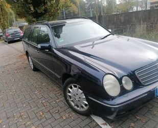 Mercedes-Benz Mercedes-Benz 240 Gebrauchtwagen