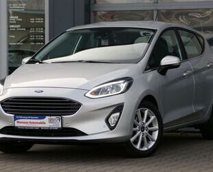 Ford Ford Fiesta 1.5 TDCi TITANIUM Gebrauchtwagen