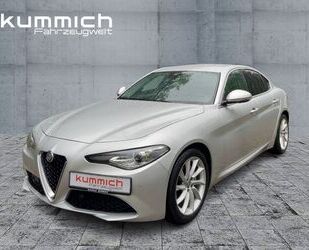 Alfa Romeo Alfa Romeo Giulia Super 2.0T 200PS Navi/Sitzheizun Gebrauchtwagen