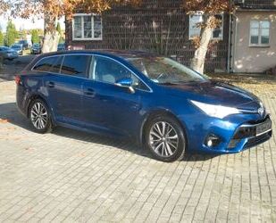 Toyota Toyota Avensis 2,0-l-D-4D Business Ed. Touring Spo Gebrauchtwagen