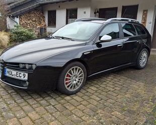 Alfa Romeo Alfa Romeo Alfa 159 1.9 JTDM 16V ti ti Gebrauchtwagen