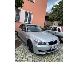 BMW BMW 520d -TIP TOP headup sofclose keyless go/entry Gebrauchtwagen