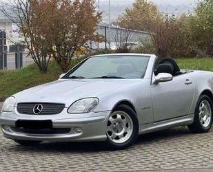 Mercedes-Benz Mercedes-Benz SLK 200 Kompressor 1 Hand guter Zus Gebrauchtwagen