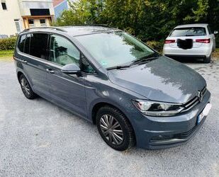 VW Volkswagen VW Touran 1.5 TSI OPF ACTIVE Standheizu Gebrauchtwagen