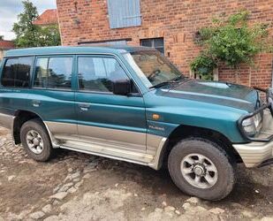 Mitsubishi Mitsubishi Pajero 2.5 TD Gebrauchtwagen