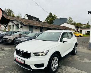 Volvo Volvo XC 40 XC40 Momentum 2WD Gebrauchtwagen