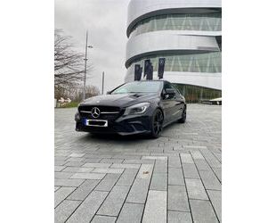 Mercedes-Benz Mercedes-Benz CLA 180 Coupé 7G-DCT - Doppelkupplun Gebrauchtwagen