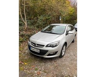 Opel Opel Astra J ST 1.6 CDTI ecoFLEX / 8-fach-bereift Gebrauchtwagen