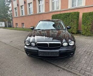 Jaguar Jaguar X-Type 2.0 D Classic+LEDER+TÜV NEU+ Gebrauchtwagen