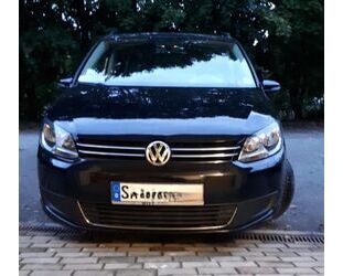 VW Volkswagen Touran 1.6 TDI DSG - Gebrauchtwagen