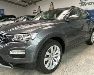 VW Volkswagen T-Roc 1.5 TSI Style AHK-Navi-ACC-PDC-SH Gebrauchtwagen