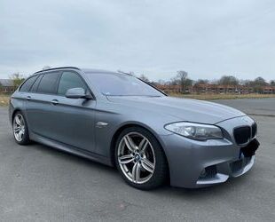 BMW BMW 525d xDrive Touring M-Paket, Softclose, Keyles Gebrauchtwagen