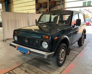 Lada Lada Niva 1.7i Only 84415 km 4x4 TÜV NEU 1 HAND EU Gebrauchtwagen