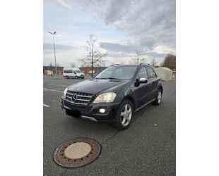 Mercedes-Benz Mercedes-Benz ML 350 CDI 4MATIC - NEU TÜV/FACELIFT Gebrauchtwagen