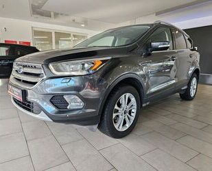 Ford Ford Kuga TITANIUM*AHK*NAVI*LED*TEMPOMAT*KLIMA*SHZ Gebrauchtwagen