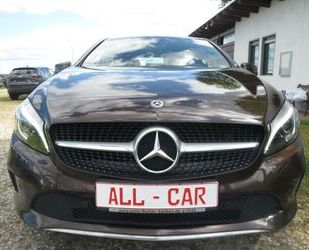 Mercedes-Benz Mercedes-Benz A 180 Urban*Navi-COMAND*LED*FB-Stand Gebrauchtwagen