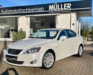 Lexus Lexus IS 250 Aut.+ACC+Kamera+Sitzklima+Keyless+AHK Gebrauchtwagen